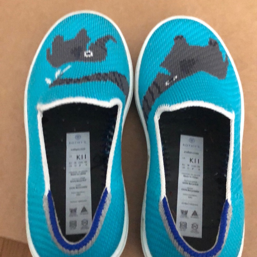Kids Rothys sz 11 slip on sneakers
